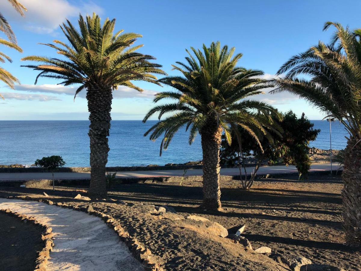 Villa House First Line Of The Sea Costa Teguise Exterior foto